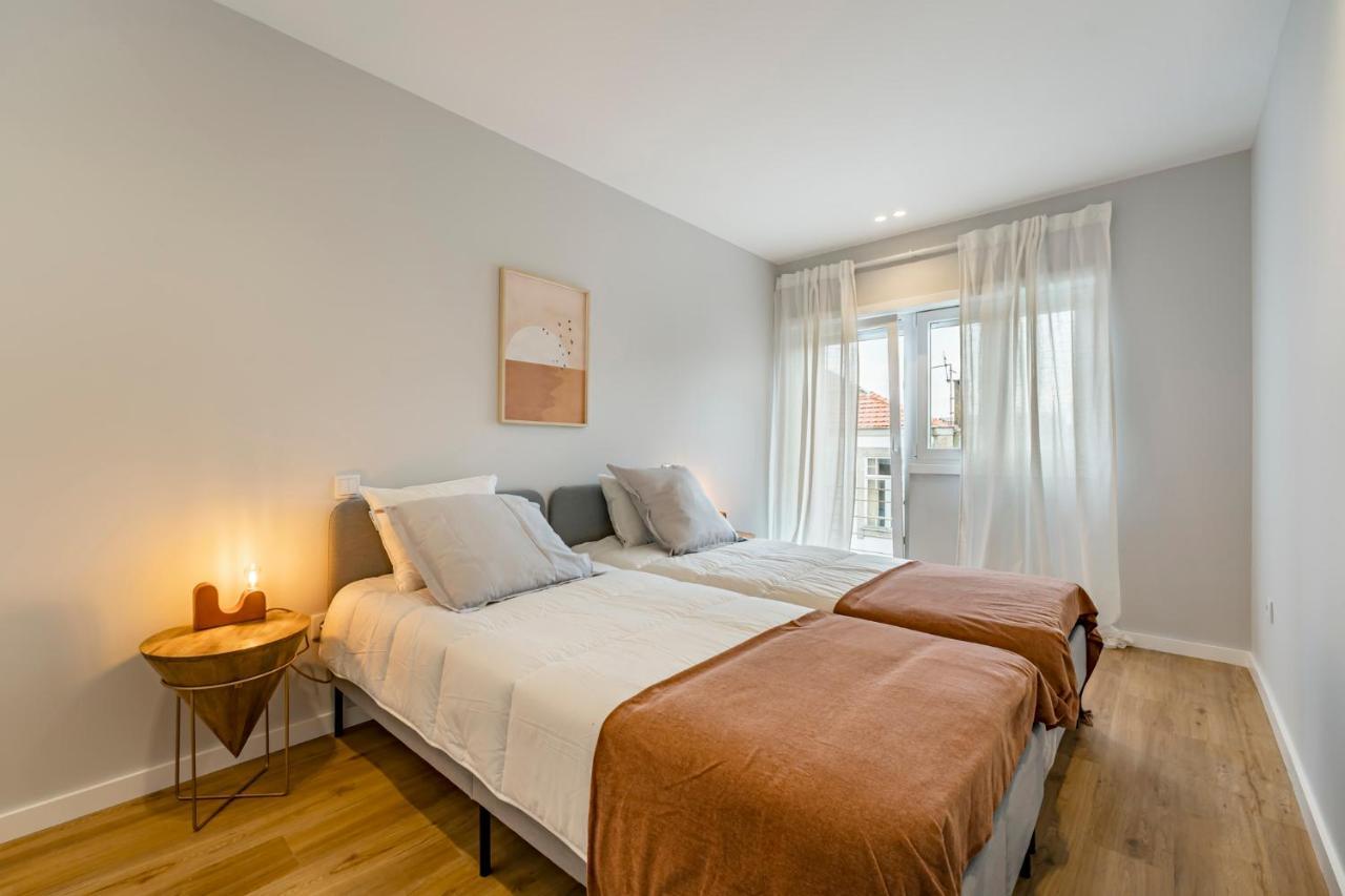 Nomad'S Sunny Firmeza - 2Bed Porto Apartment Bagian luar foto